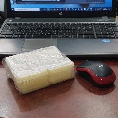 Combo 100 200 Vỏ bọc căn cước, thẻ tín dụng trong suốt có nắp bảo vệ, chống xước chip CCCD ATM - Giá 140.000 VND