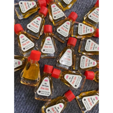 Combo 100 chai Dầu Viêm Xoang Nước Vàng 3ml - Giá Sỉ 320k Giảm Đặc Biệt