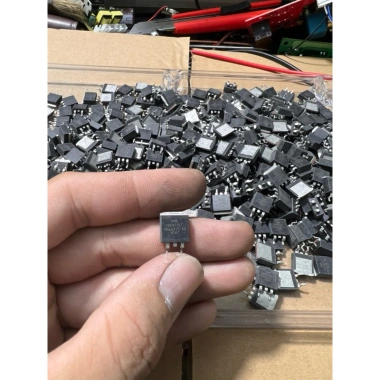 Combo 100 Mosfet 100N03 TO-263 - Giá ưu đãi 400k, chất lượng cao, đáp ứng mọi dự án điện tử