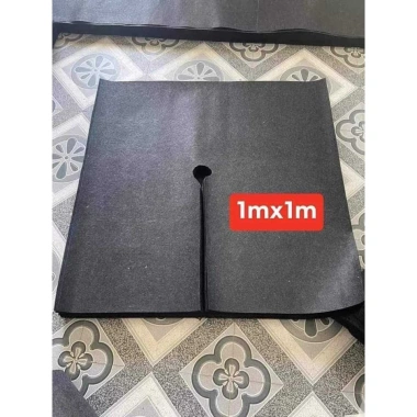 Combo 100 tấm bạt phủ cỏ 60x60 cm - Giá chỉ 300.000đ, chịu nước, bảo vệ cỏ xanh 5