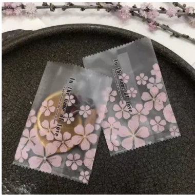 Combo 100 Túi Bao Bì Đựng Bánh Kẹo & Trà Hoa Mẫu Dào Góc Nhiều Kích Thước - 15.000 VND