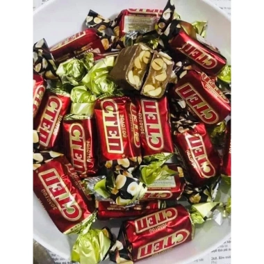 Combo 1.000g Kẹo CTEN Đỏ Nga Socola Hạnh Nhân Gói 500g - Giá chỉ 170.400 VND