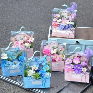 Combo 10c Túi Mica Bì Thư Romantic Day kèm hoa - Đựng Quà Sang Trọng Giá 230.000₫
