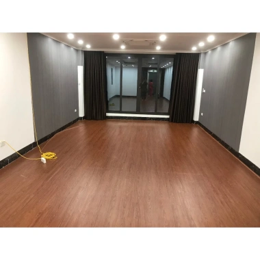 Combo 10m2 Sàn Nhựa Vân Gỗ Dày 2mm Keo Sẵn Dán Nhanh Giá 750.000 VND 4