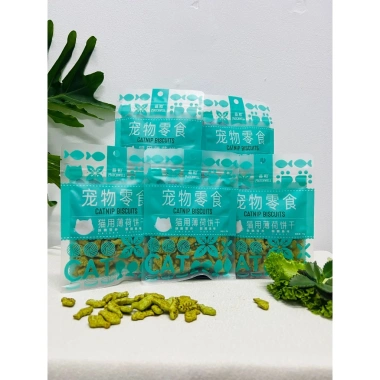 Combo 15 Gói Bánh Cá CATNIP BISCUITS 40g Thưởng Thức Hấp Dẫn Giá 50.000đ