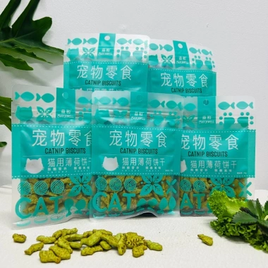 Combo 15 Gói Bánh Cá CATNIP BISCUITS 40g Thưởng Thức Hấp Dẫn Giá 50.000đ