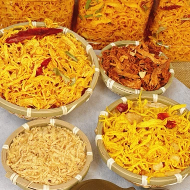 Combo 1KG 2 Hủ 500g Khô Gà Lá Chanh, Gà Bơ Tỏi, Heo Cháy Tỏi, Chà Bông Heo Xù - Đồ Ăn Vặt Cay Chua, Giá 179k Giảm 16%