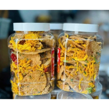 Combo 1kg 2 hũ cơm cháy mắm hành + mix khô gà lá chanh 500g - Giá 45.000 VND 4 Combo 1kg 2 hũ cơm cháy mắm hành + mix khô gà lá chanh 500g - Giá 45.000 VND 4