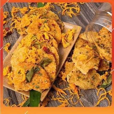 Combo 1kg 2 hũ cơm cháy mắm hành + mix khô gà lá chanh 500g - Giá 45.000 VND