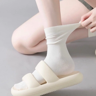 Combo 20 Đôi Tất Trơn Cổ Cao Nữ, Vớ Cotton Hàn Quốc Gân Trơn - Giá 34.000₫