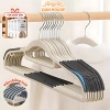 Combo 20 móc treo quần áo GONHOUSE chống trượt, xoay 360 đa năng, nhựa cao cấp bền bì - Giá chỉ 44.000₫