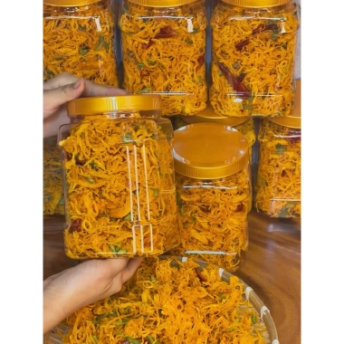 Combo 2kg 4 Hủ 500g Khô Gà Lá Chanh Bơ Tỏi Snack Cay Thượng Hạng Giá ưu đãi 354.000₫