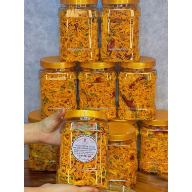 Combo 2kg 4 Hủ 500g Khô Gà Lá Chanh Bơ Tỏi Snack Cay Thượng Hạng Giá ưu đãi 354.000₫