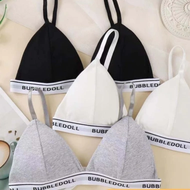 Combo 3 Áo Mút Mỏng Viền Chữ Cá Tính - 2 Mảnh Tam Giác AMYBRA B3.009 Giá 180k 10 Combo 3 Áo Mút Mỏng Viền Chữ Cá Tính - 2 Mảnh Tam Giác AMYBRA B3.009 Giá 180k 10
