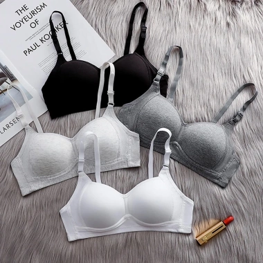 Combo 3 Áo Ngực Nữ Không Gọng Cotton Thoáng Mát - Set 3 Áo Lót Mút Mỏng Quai 3 Nấc Cài AMYBRA A838 Giá 220k 3