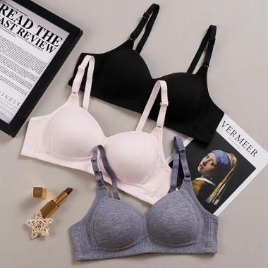 Combo 3 Áo Ngực Nữ Không Gọng Cotton Thoáng Mát - Set 3 Áo Lót Mút Mỏng Quai 3 Nấc Cài AMYBRA A838 Giá 220k 4