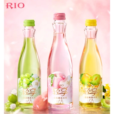 Combo 3 chai nước trái cây lên men RIO Cocktail Soju mix 3 vị 300ml - Giá chỉ 245.000 VNĐ