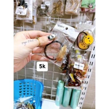 Combo 3 Cột Kẹp Giá 15.000 VND - Giảm 4.200 VND, Độ Bền Cao, Dễ Dùng