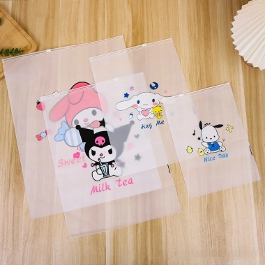 Combo 3 Túi Nhựa Đựng Quần Áo Giày SANRIO CAPYBARA - Túi Zip Du Lịch TUIDEP028