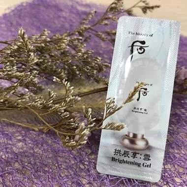 Combo 30 gói Tẩy Tế Bào Chết Da Mặt Whoo Gongjinhyang Seol Brightening Gel 1ml - Giá chỉ 115.000 VNĐ 4 Combo 30 gói Tẩy Tế Bào Chết Da Mặt Whoo Gongjinhyang Seol Brightening Gel 1ml - Giá chỉ 115.000 VNĐ 4