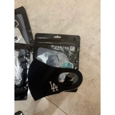 Combo 3/57/10 Khẩu Trang Vải MLB Cao Cấp Phong Cách Hàn Quốc Dành Cho Nam và Nữ Giá 53.000 VND