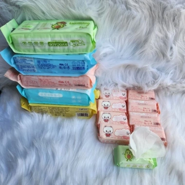 Combo 40 gói Khăn ướt Mini không mùi, vải không dệt – Đi học, đi chơi, 72.000₫ 6 Combo 40 gói Khăn ướt Mini không mùi, vải không dệt – Đi học, đi chơi, 72.000₫ 6