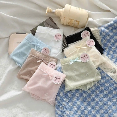 Combo 5-10 Quần Lót Nữ Ren Sexy Họa Tiết Trái Tim Gợi Cảm - Giá Ưu Đãi 80.000 VND 7 Combo 5-10 Quần Lót Nữ Ren Sexy Họa Tiết Trái Tim Gợi Cảm - Giá Ưu Đãi 80.000 VND 7