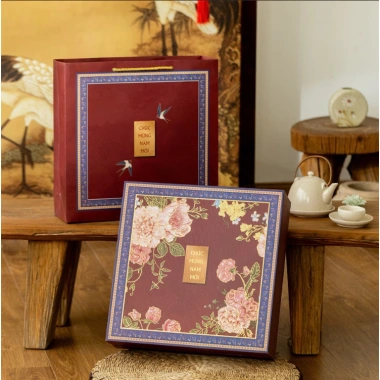 Combo 5 Hộp Đựng Quà Tết Âm Dương Hoa Xuân - Hộp Cứng Thành Quây, Kèm Túi Xách, Giá 555.000 6 Combo 5 Hộp Đựng Quà Tết Âm Dương Hoa Xuân - Hộp Cứng Thành Quây, Kèm Túi Xách, Giá 555.000 6