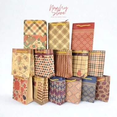 Combo 5 túi giấy Kraft túi xi măng quai xách họa tiết đa kích cỡ - Menystore 34k 5