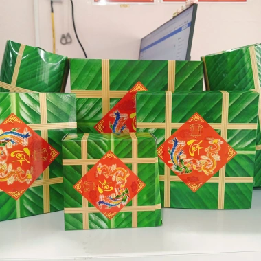 Combo 5 Vỏ Bánh Chưng & Bánh Tét Đậm Hương Giao Ngẫu Nhiên Decor Tết Sang Trọng 30k 2