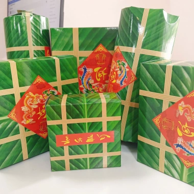 Combo 5 Vỏ Bánh Chưng & Bánh Tét Đậm Hương Giao Ngẫu Nhiên Decor Tết Sang Trọng 30k 3