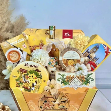 Combo 50 Chiếc Nơ Giỏ Quà Tết Gắn Cổ Chai Rượu Trang Trí Sang Chảnh 49.200 VND