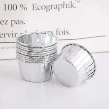 Combo 50 ly cupcake lớn màu vàng bạc - Giá ưu đãi 50.000đ, chất lượng cao 5