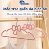 Combo 50 móc treo quần áo hình nơ 2 dây chống trượt nhựa PP dẻo - 56.000đ
