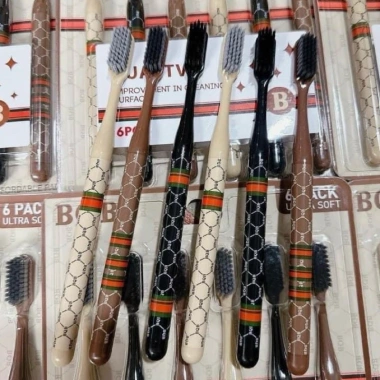 Combo 6 Bàn Chải Đánh Răng Lông Mềm ND - Bảo Vệ Răng Miệng, Giá Chỉ 25.000 VND