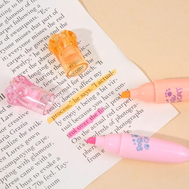 Combo 6 Bút Highlight NANABOOKSTORE - Chân Mèo Dễ Thương, Ngòi 3-5mm, Giá 22.427₫ 6