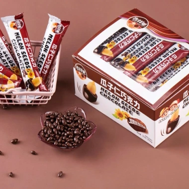 Combo 60 gói Kẹo hạt hướng dương bọc socola thơm ngon - Giá 110.000 VND 8 Combo 60 gói Kẹo hạt hướng dương bọc socola thơm ngon - Giá 110.000 VND 8