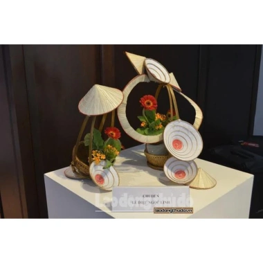 Combo bộ quang gánh + nón lá thi giáo viên mầm non - Giá ưu đãi 180.000 VND 2 Combo bộ quang gánh + nón lá thi giáo viên mầm non - Giá ưu đãi 180.000 VND 2