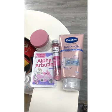 Combo Body Tự Mix Vaselin 4X + Viên Kích Trắng + Serum Alpha Arbutin 2.024 Giá 385k Combo Body Tự Mix Vaselin 4X + Viên Kích Trắng + Serum Alpha Arbutin 2.024 Giá 385k