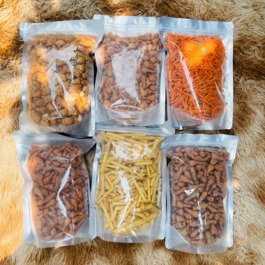 Combo Đùi Gà Quẩy, Khoai Ngó Sen, Tăm Đậu Hà Lan, Cua Hành + 10 Kẹo C - 300k
