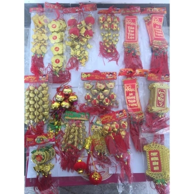 Combo khánh liễn 10-20 cành trang trí Tết cho cây mai, đào, quất - Giá chỉ 45.000₫ (giá gốc 57.150) 3 Combo khánh liễn 10-20 cành trang trí Tết cho cây mai, đào, quất - Giá chỉ 45.000₫ (giá gốc 57.150) 3