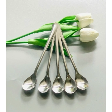 Combo Muỗng Nĩa Đa Dạng Giá Ưu Đãi 52.000 VNĐ và Bộ Dụng Cụ Ăn Uống Tiện Lợi Cho Gia Đình