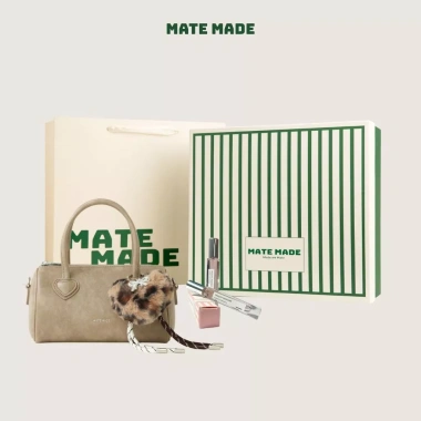 Combo Quà MATE MADE - Túi Xách Mira, Charm, Nước Hoa Peachy, Hộp Xanh - Chỉ 860k