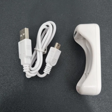 Combo sạc BC-805B kèm 04 pin AA 2.700mAh chính hãng Camelion - Giá 178.000 VND