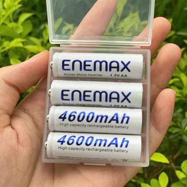 Combo sạc nhanh tự ngắt 1 sạc + 4 pin AA 4.600mAh Enemax - Dung lượng cao, sạc dự phòng mic hát, giảm 20% 9