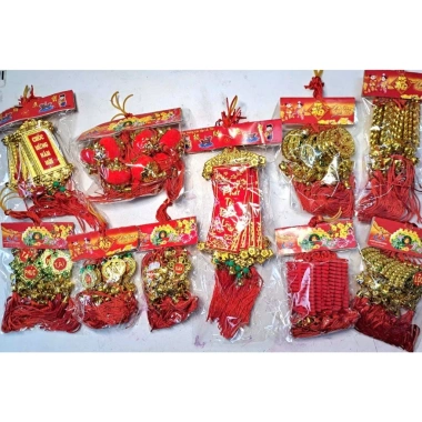 Combo sỉ 50-100 dây liễn khánh treo mai đào Tết 2.026 – 10 mẫu, giá chỉ 135.000₫ 2 Combo sỉ 50-100 dây liễn khánh treo mai đào Tết 2.026 – 10 mẫu, giá chỉ 135.000₫ 2