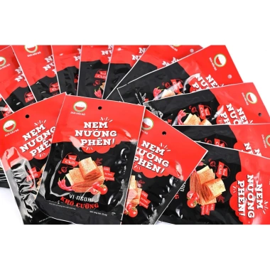 Combo snack vặt 4 món bò quẩy kèm 5 nem nướng phên, 5 tăm cay đen, 5 hổ kaka – Giá chỉ 200k 5