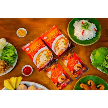 Combo Tầm Lẩu Hỏa Tốc TP.HCM - Cá Tầm Sống 400g + Nước Cốt Lẩu Ngọc Minh Anh 196,000₫