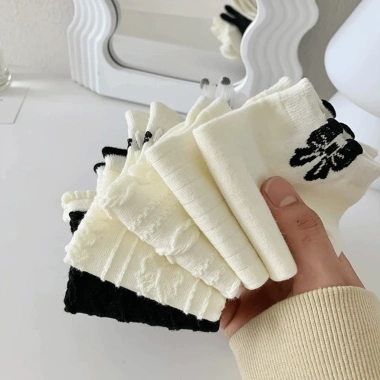 Combo Tất Nữ Cotton Dệt Cổ Thấp + Vớ Nữ Mềm Mại Thoáng Khí AMYBRA T646 - Chỉ 42.000đ