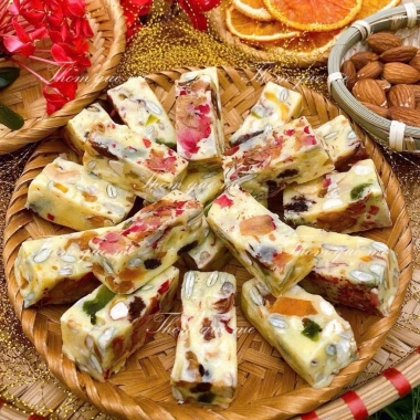 Combo Tết: Bánh hành phô mai, bánh ruốc, chà bông, nougat – ít ngọt, 150k